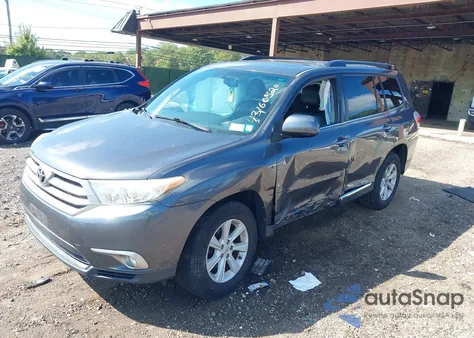 2012 Toyota Highlander Se V6 z USA, uszkodzony, nr VIN 5TDZK3EH4CS086979